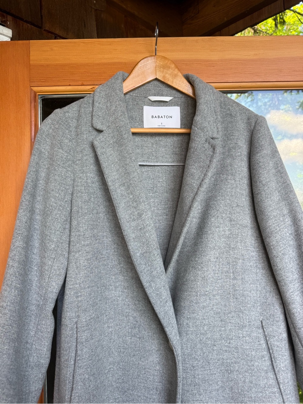 Aritzia Babaton The Stedman Coat Size S Virgin Wool in Light Heather Grey - Picture 6 of 10